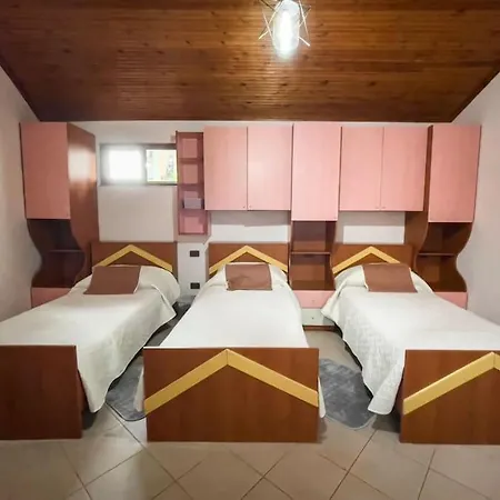 Holiday home Vila Kodra Tirana