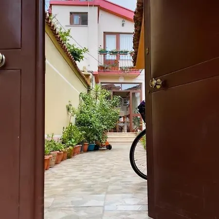 Vila Kodra Holiday home *